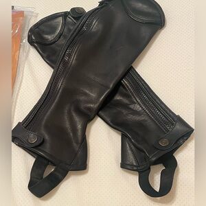 Brand New Ovation Half Chaps